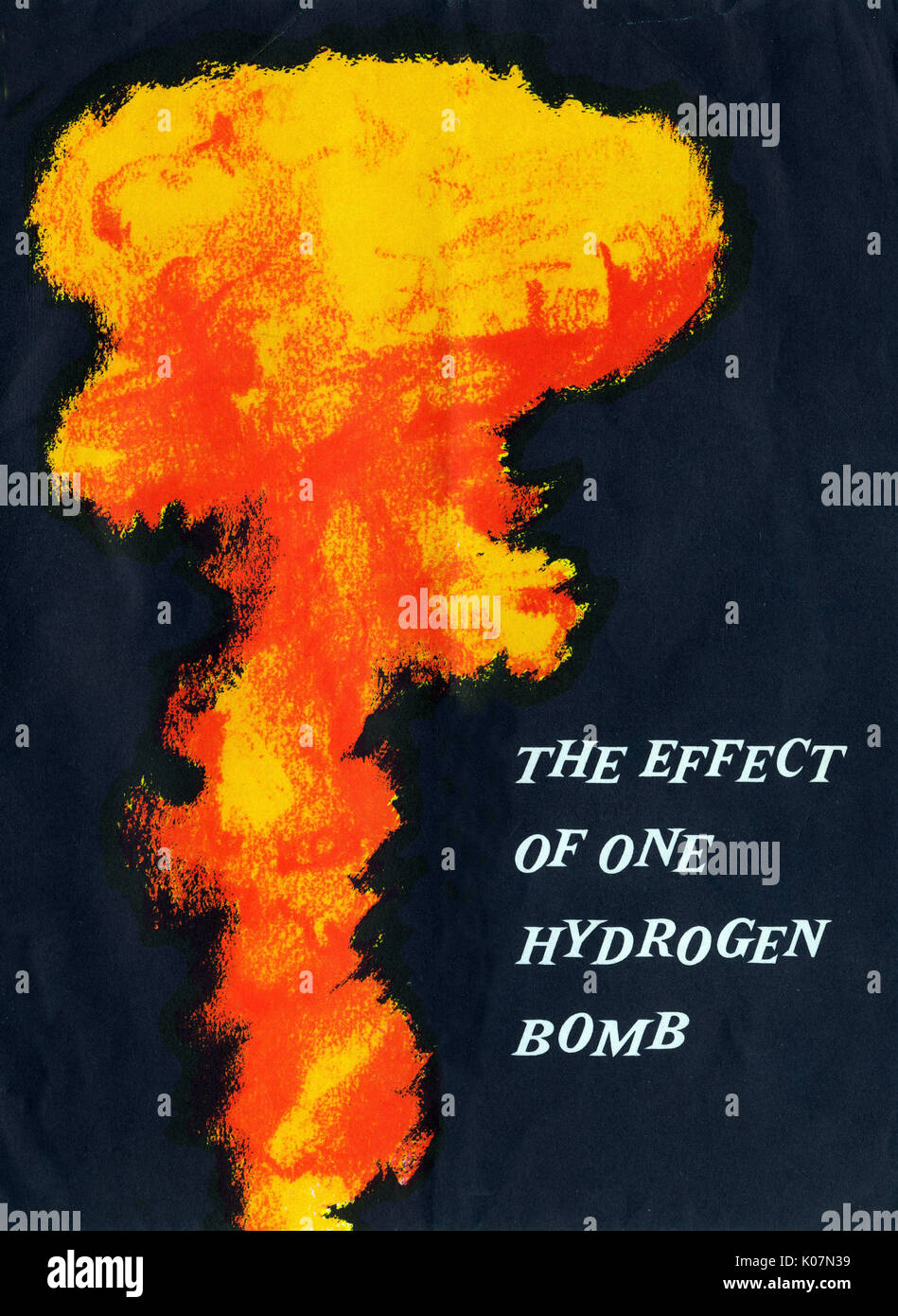 The Effects of  a Hydrogen Bomb dropped on Manchester - cover of the booklet.     Date: 1956 Stock Photo
