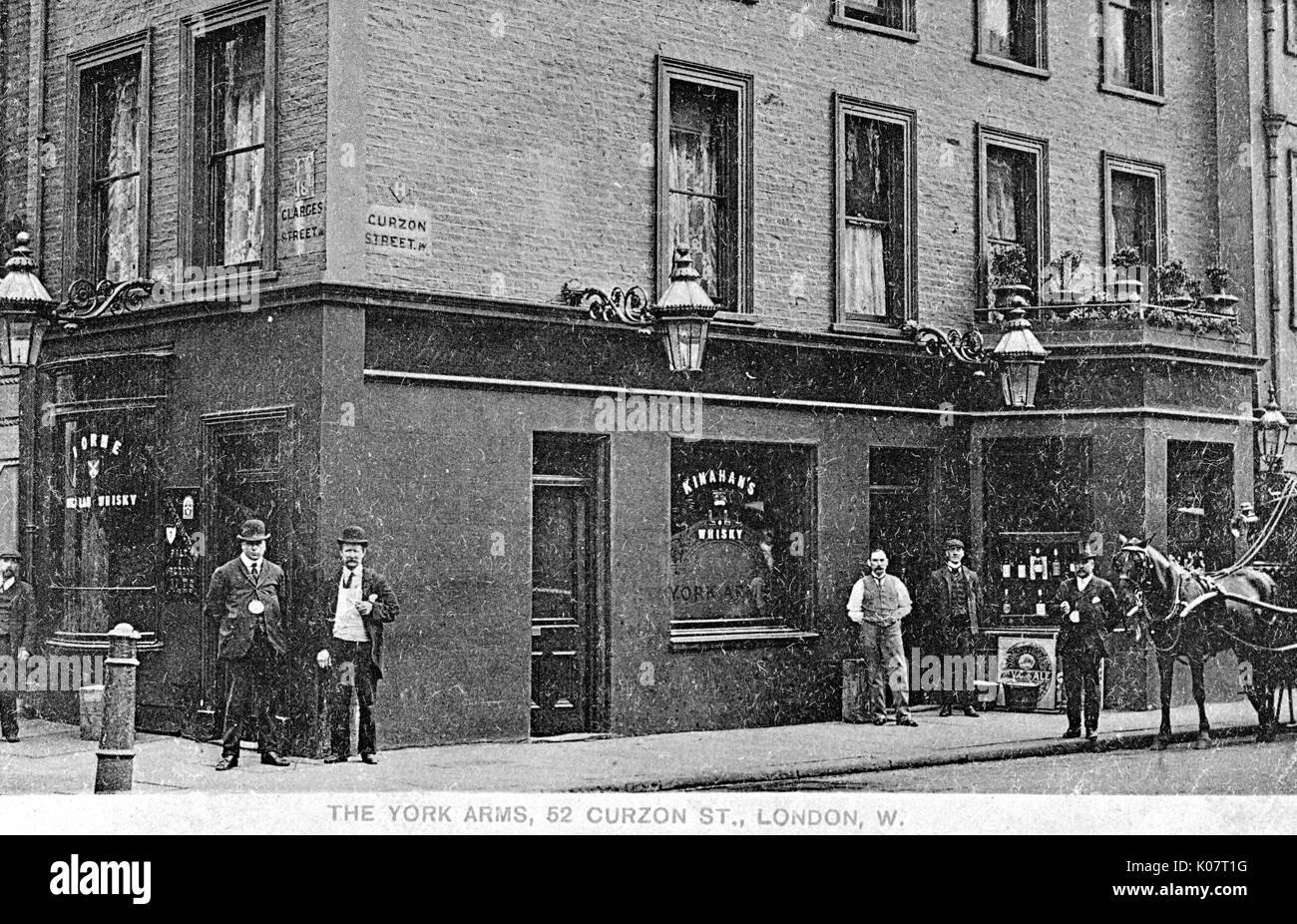 View of The York Arms pub, Curzon Street, London Stock Photo