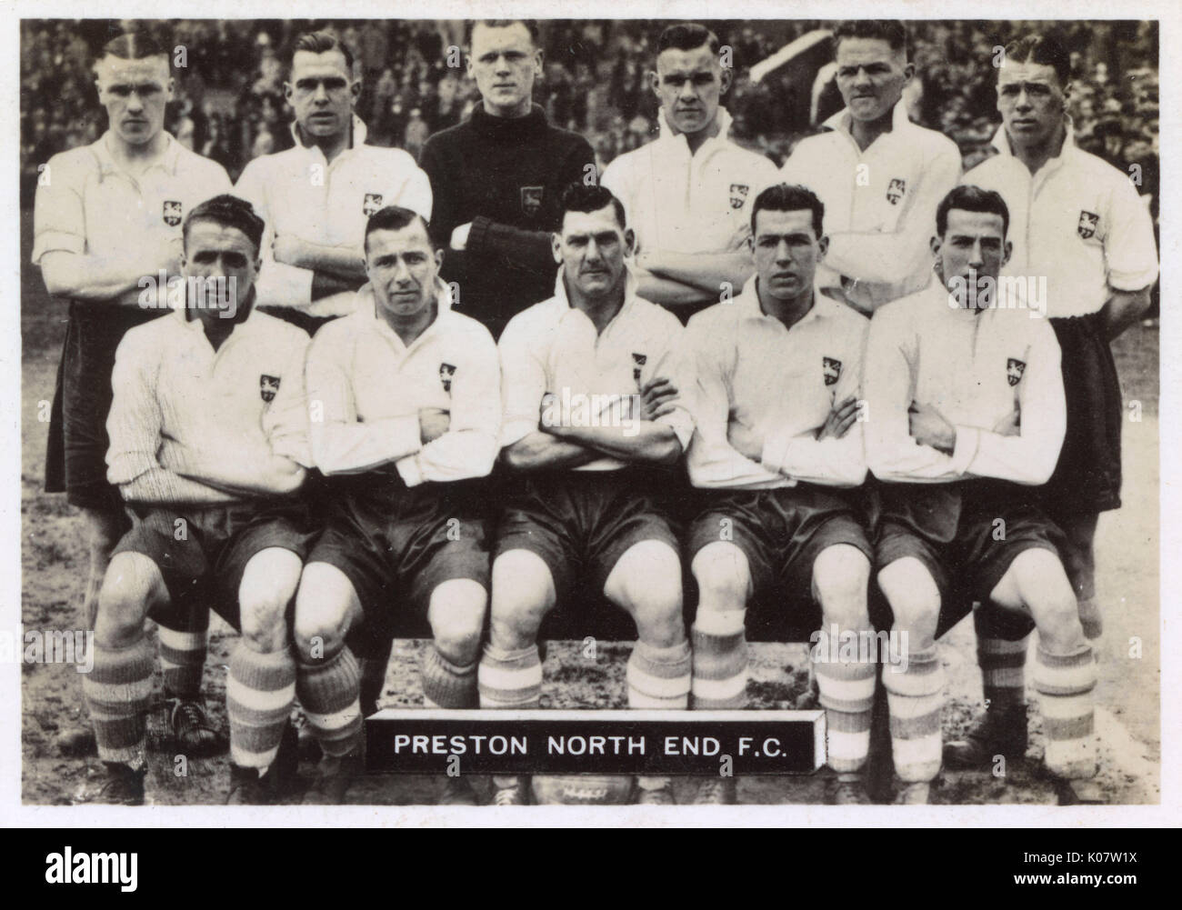 Preston North End FC football team 1936. Back row: Shankly, Gallimore, Holdcroft, Lowe, Milne, Maxwell. Front row: Dougal, Beresford, Tremelling (Captain), O'Donnell, O'Donnell.     Date: 1936 Stock Photo