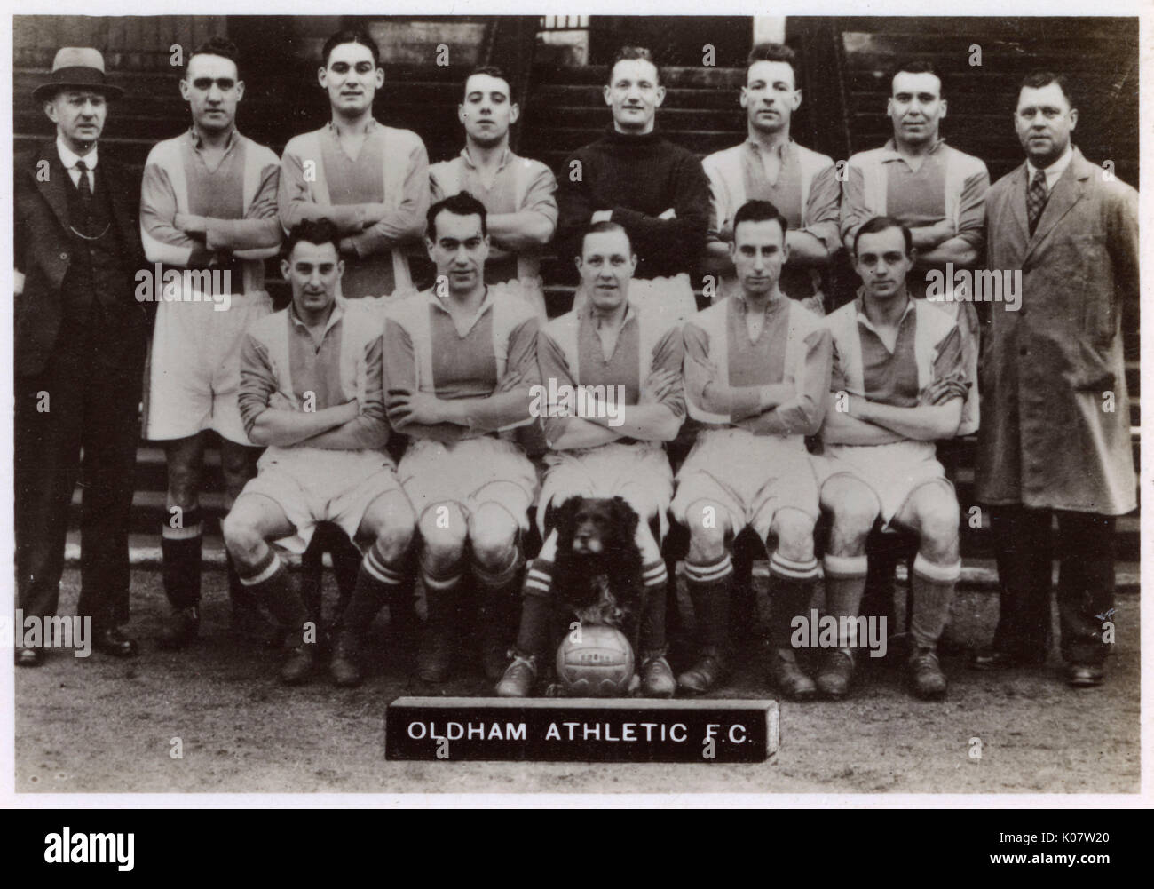 Oldham Athletic FC football team 1936. Back row: Mellor (Secretary), Gray, Brunskill, Hilton, Church, Seymour (Captain), Robson, Tufnell (Trainer). Front row: Agar, Davis, Walsh, Leedham, Buckley.     Date: 1936 Stock Photo