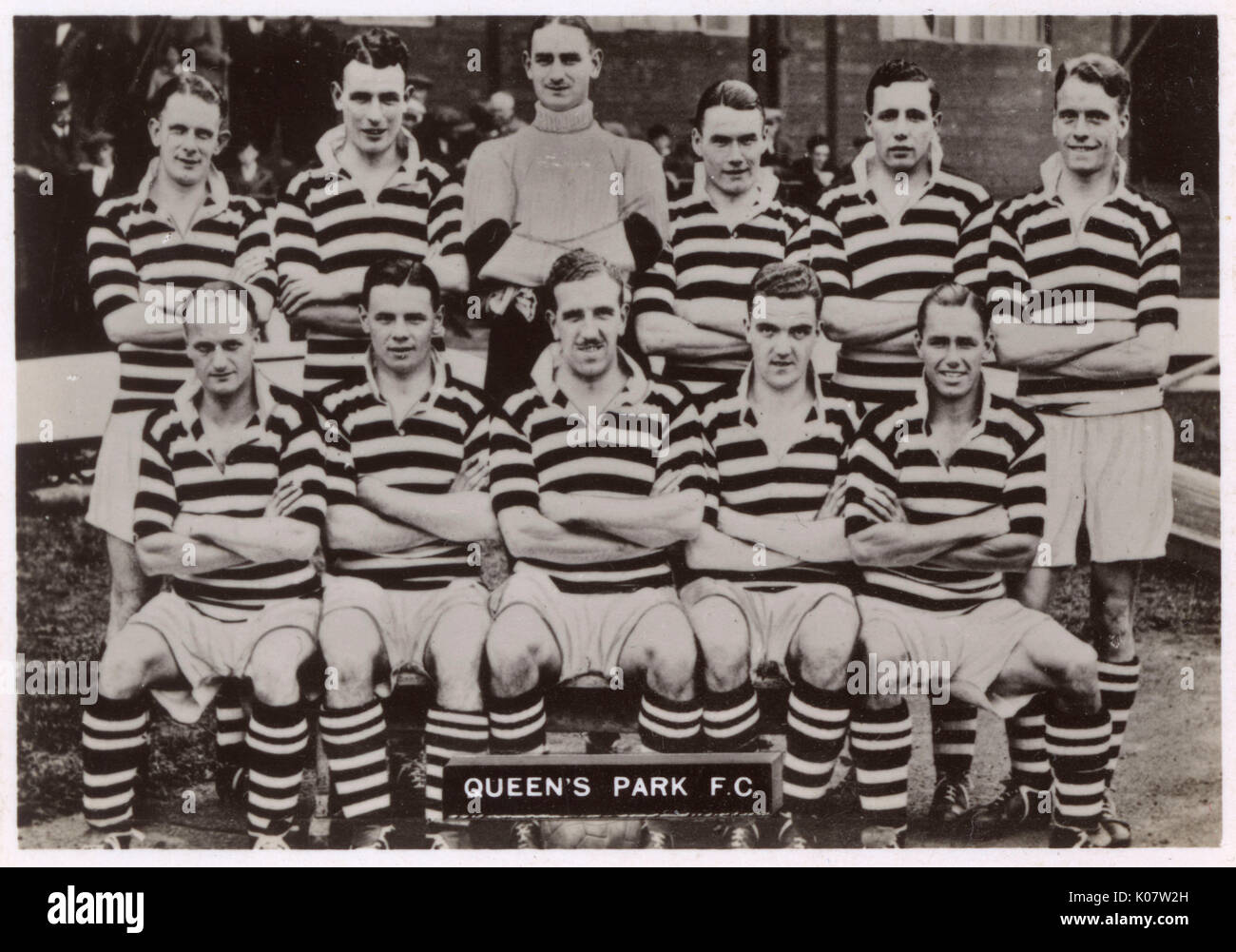 Queen's Park FC football team 1936 Stock Photo