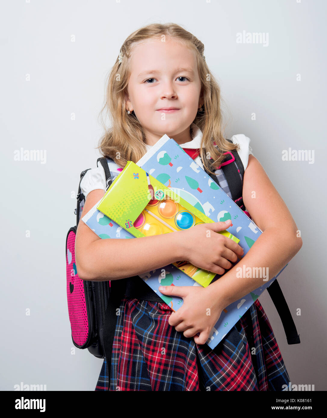 Child school uniform small hi-res stock photography and images - Alamy