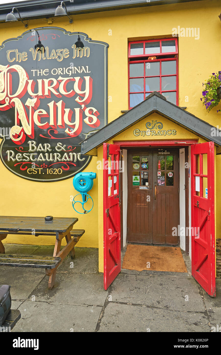 Durty Nellys bar at Bunratty in County Clare, Ireland Stock Photo