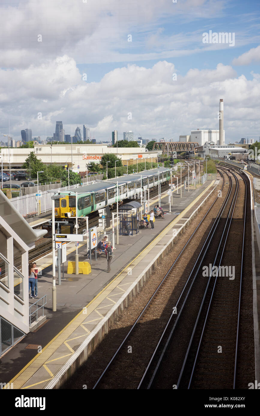 New Cross Gate railway station in London Stock Photo Alamy
