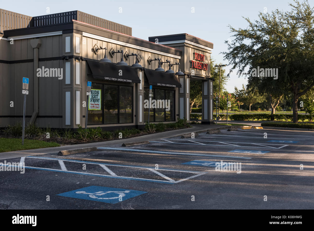 Ruby Tuesday Restaurant Leesburg, Florida USA Stock Photo