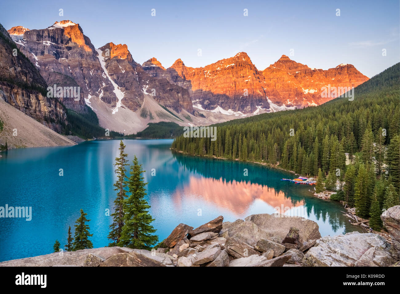 Sunrise over Moraine Lake, Banff National Park, Alberta, Canada Stock Photo