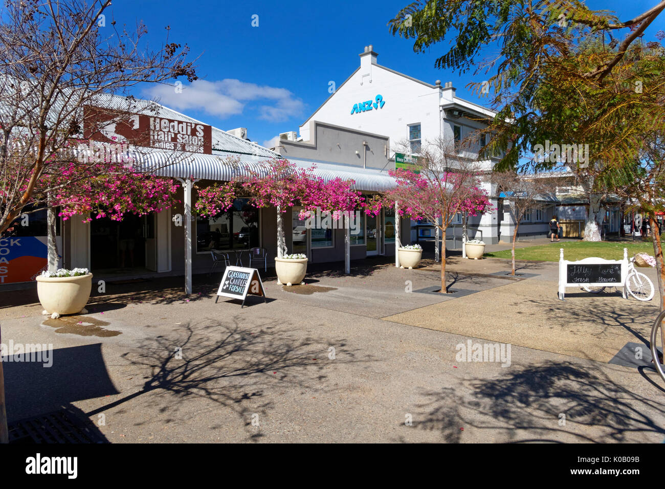 Carnarvon street hires stock photography and images Alamy