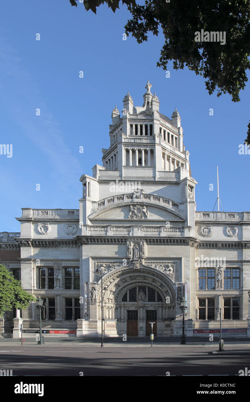 Museums in south kensington hi-res stock photography and images - Alamy