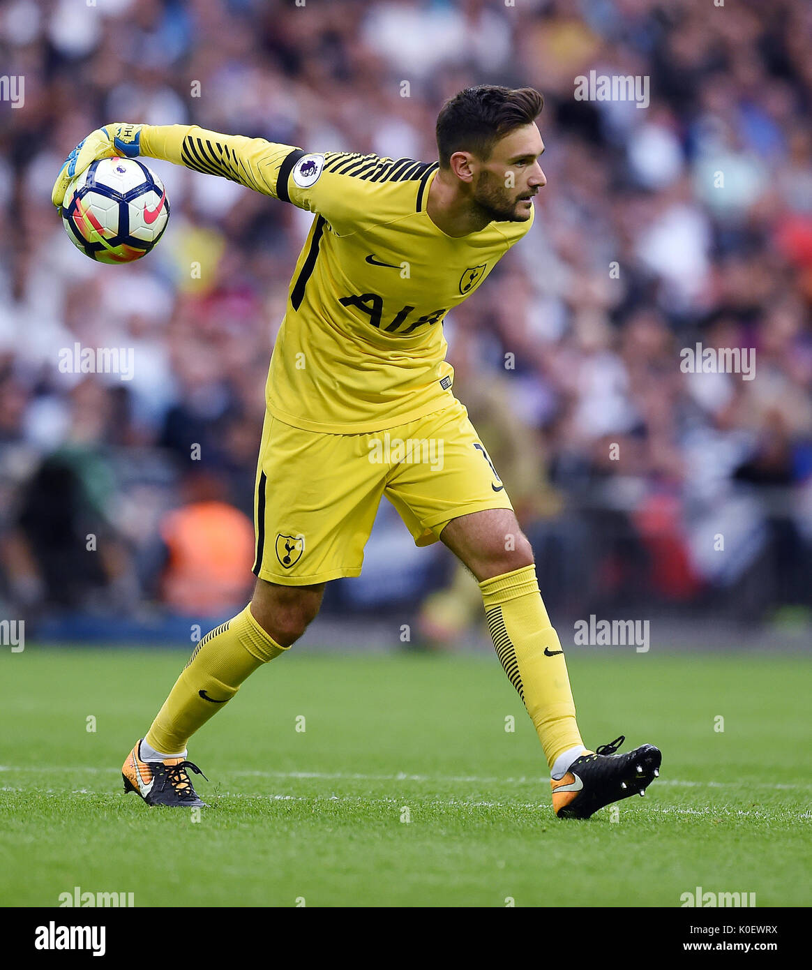 TOTTENHAM HOTSPUR GOALKEEPER H TOTTENHAM HOTSPUR V CHELSEA WEMBLEY