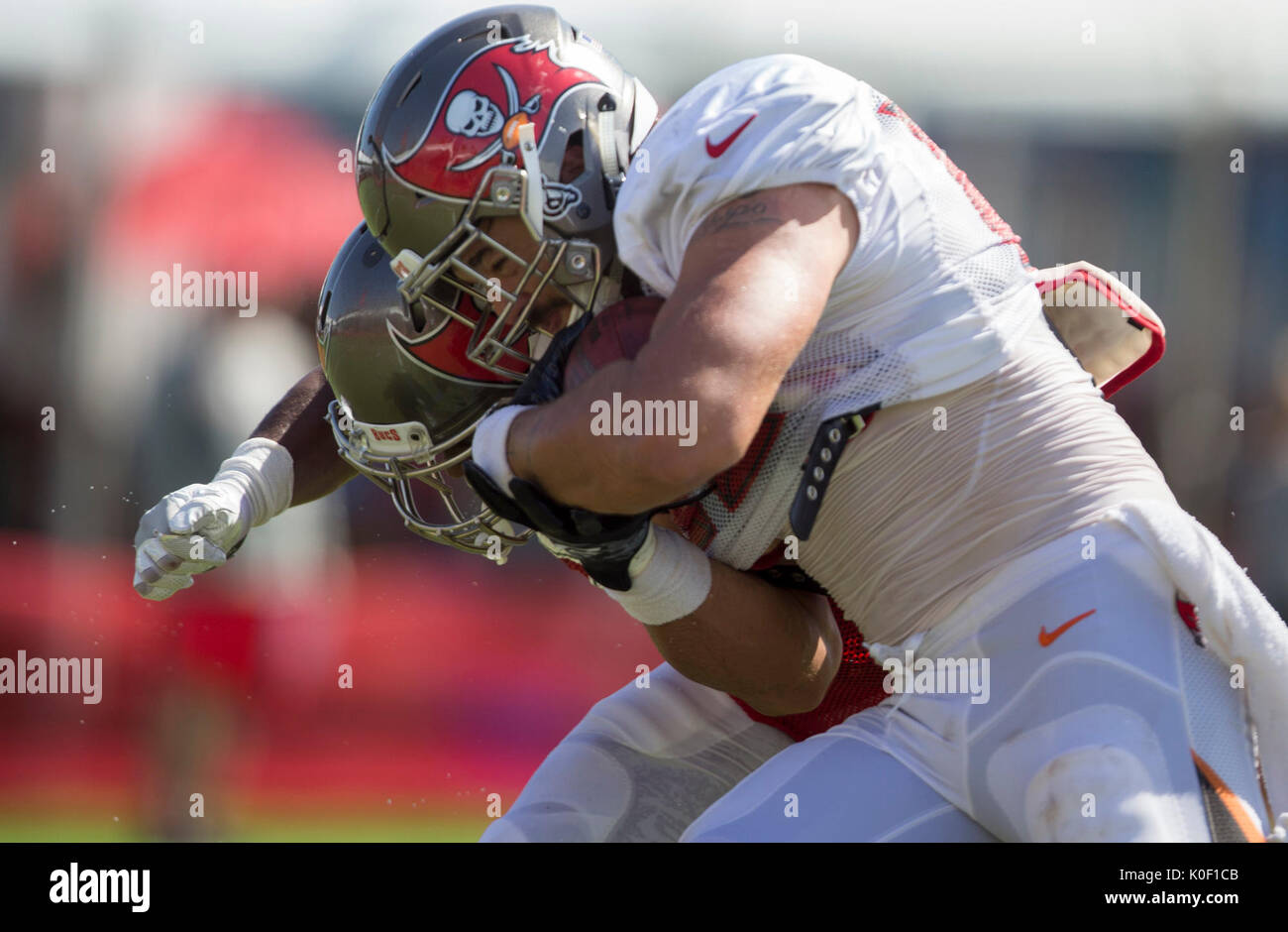 Texans Signing Ex-Buccaneers Tight End Antony Auclair, 40% OFF