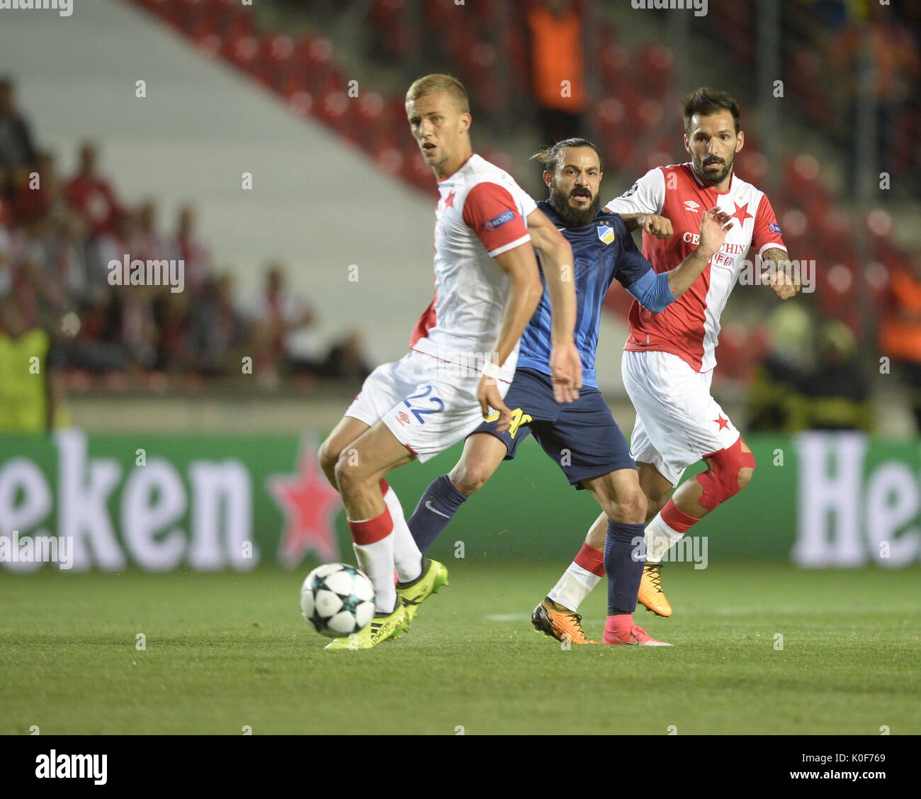 SK Slavia Prague team pose prior to the fourth round UEFA Europa League  match SK Slavia Praha vs Apoel Nikosie in Prague, Czech Republic, on  Wednesday, August 23, 2017. (CTK Photo/Michal Kamaryt