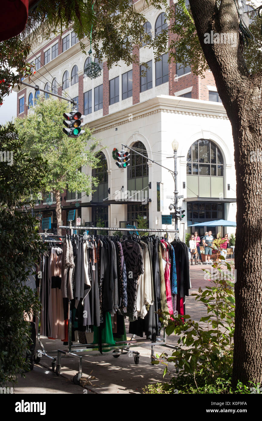 Winter park florida park avenue hi-res stock photography and images - Page  2