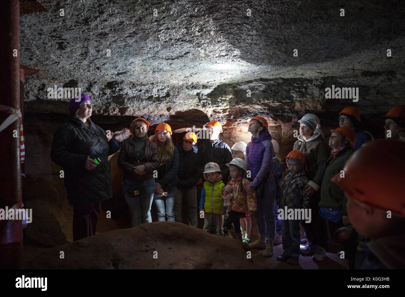 SABLINO, RUSSIA-CIRCA JUN, 2017: Visitors with guide are in Leftbank ...