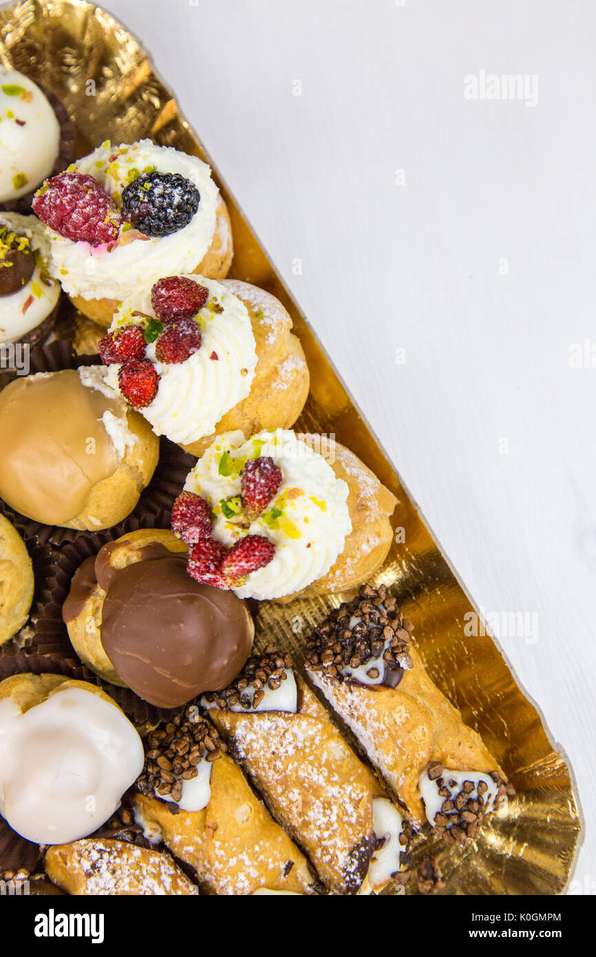 Rectangular Pastries Isolated Sicilian pastry on rectangular tray Stock Photo - Alamy