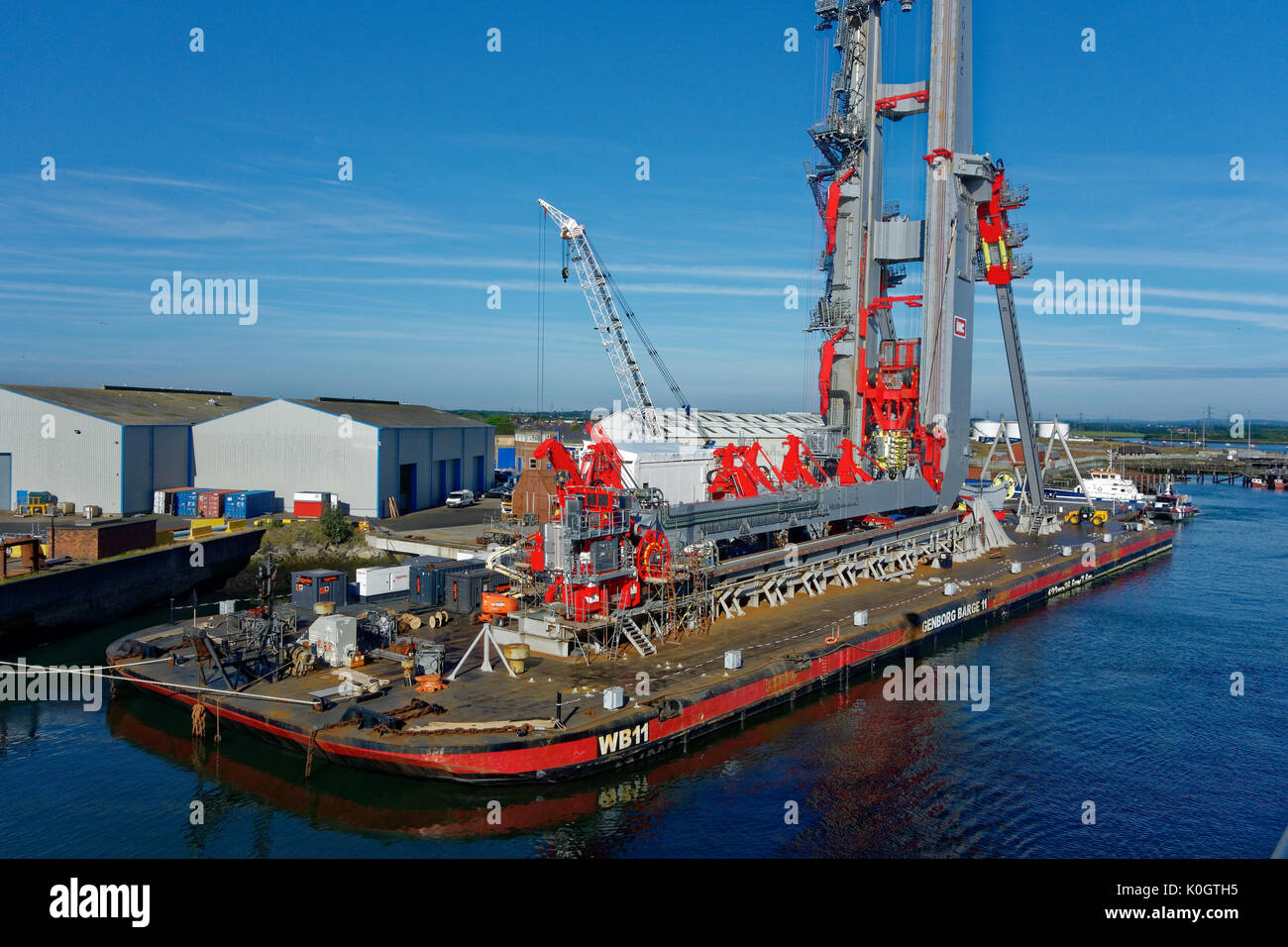 Lay barge hires stock photography and images Alamy
