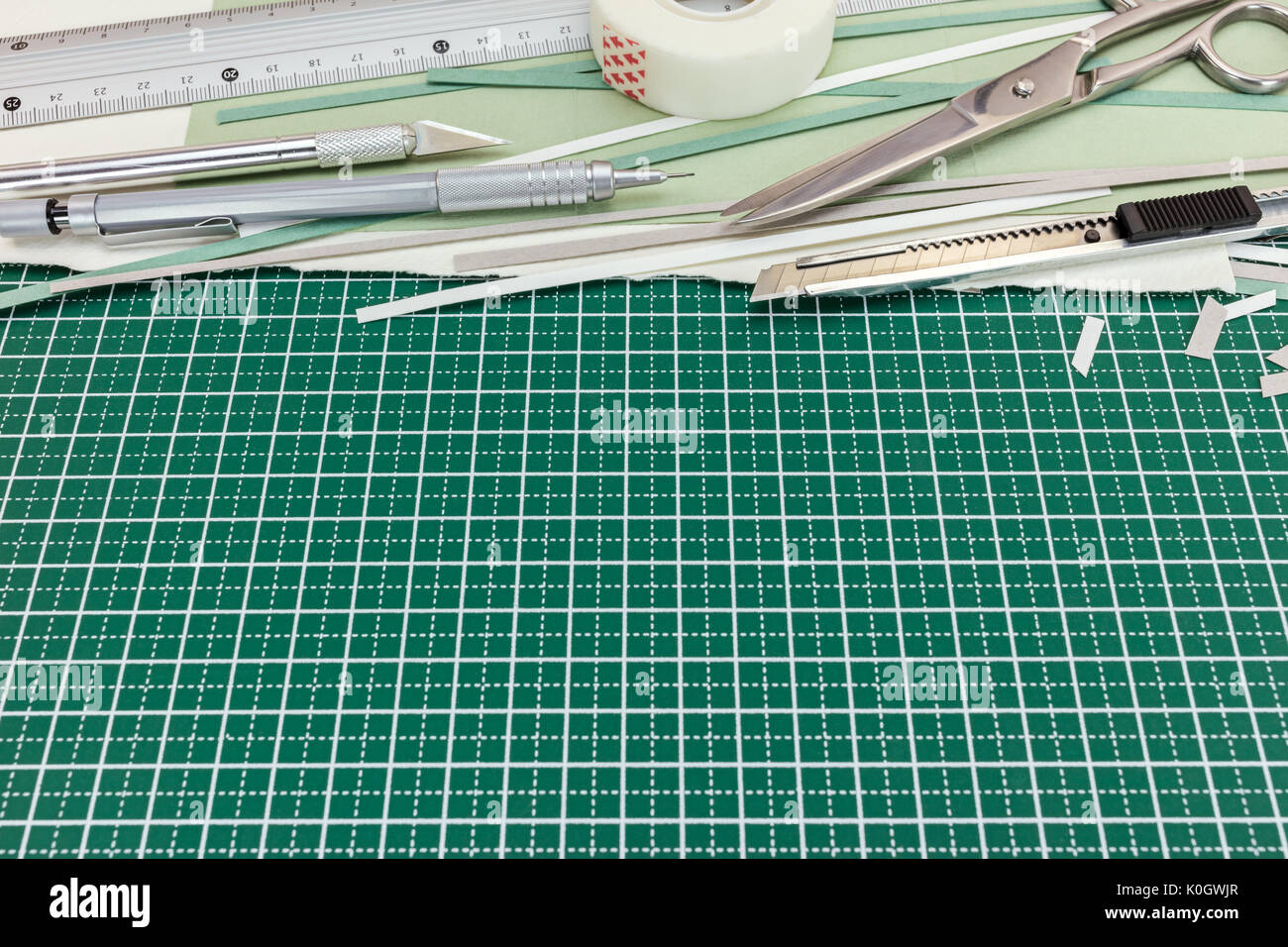 Cutting mat ruler hires stock photography and images Alamy