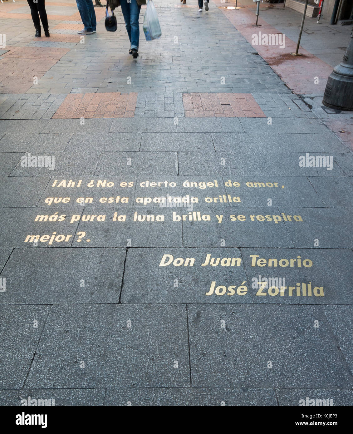 Inscripción de un pasaje de Don Juan Tenorio de Zorrilla en el suelo en el Barrio de las Letras. Madrid capital. España Stock Photo