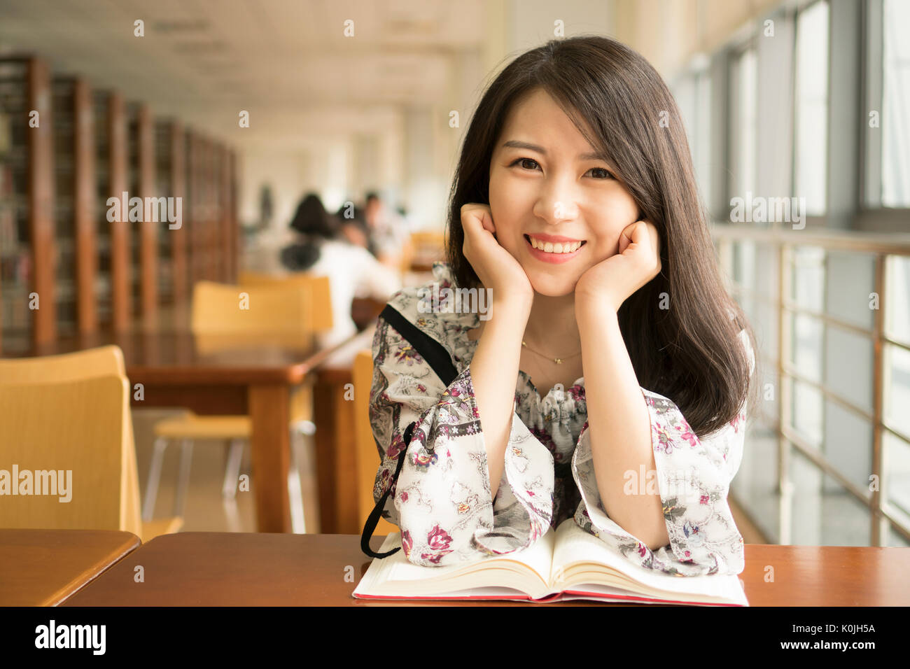 asian girl in library Stock Photo