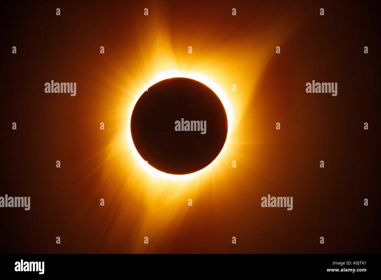Eclipse of sun hires stock photography and images Alamy