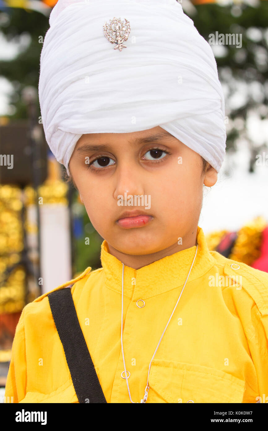 Young Sikh Boy Sikh Day Parade Salem Oregon Stock Photo Alamy Young Sikh Boy Sikh Day Parade Salem Oregon Stock Photo Alamy
