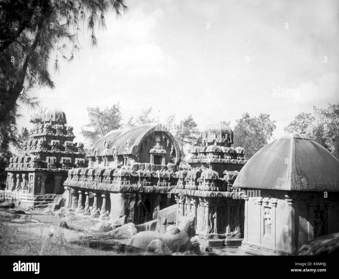 Mahabalipuram madras india Black and White Stock Photos & Images - Alamy