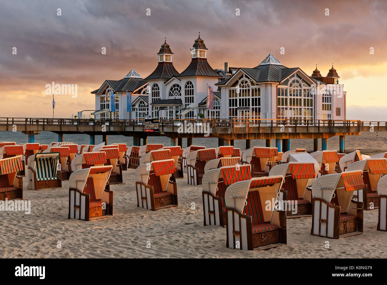 Germany, Mecklenburg-Western Pomerania, Baltic sea seaside resort Sellin, Hooded beach chairs on the beach Stock Photo