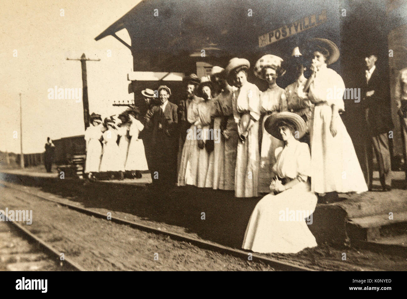 Men and women in the years 1907-1908 in Postville Iowa Stock Photo