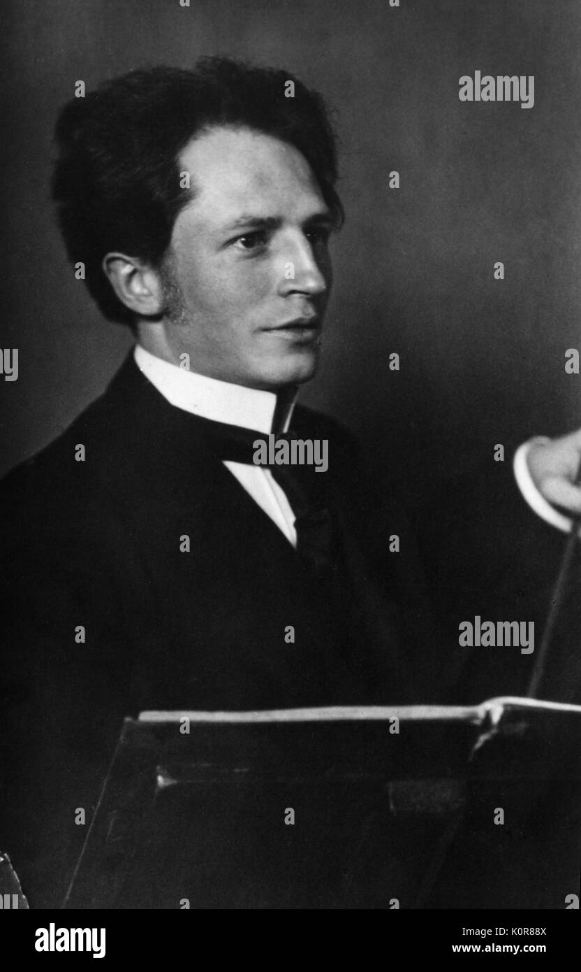 Carl Schuricht conducting. German conductor, 1880-1967 Stock Photo