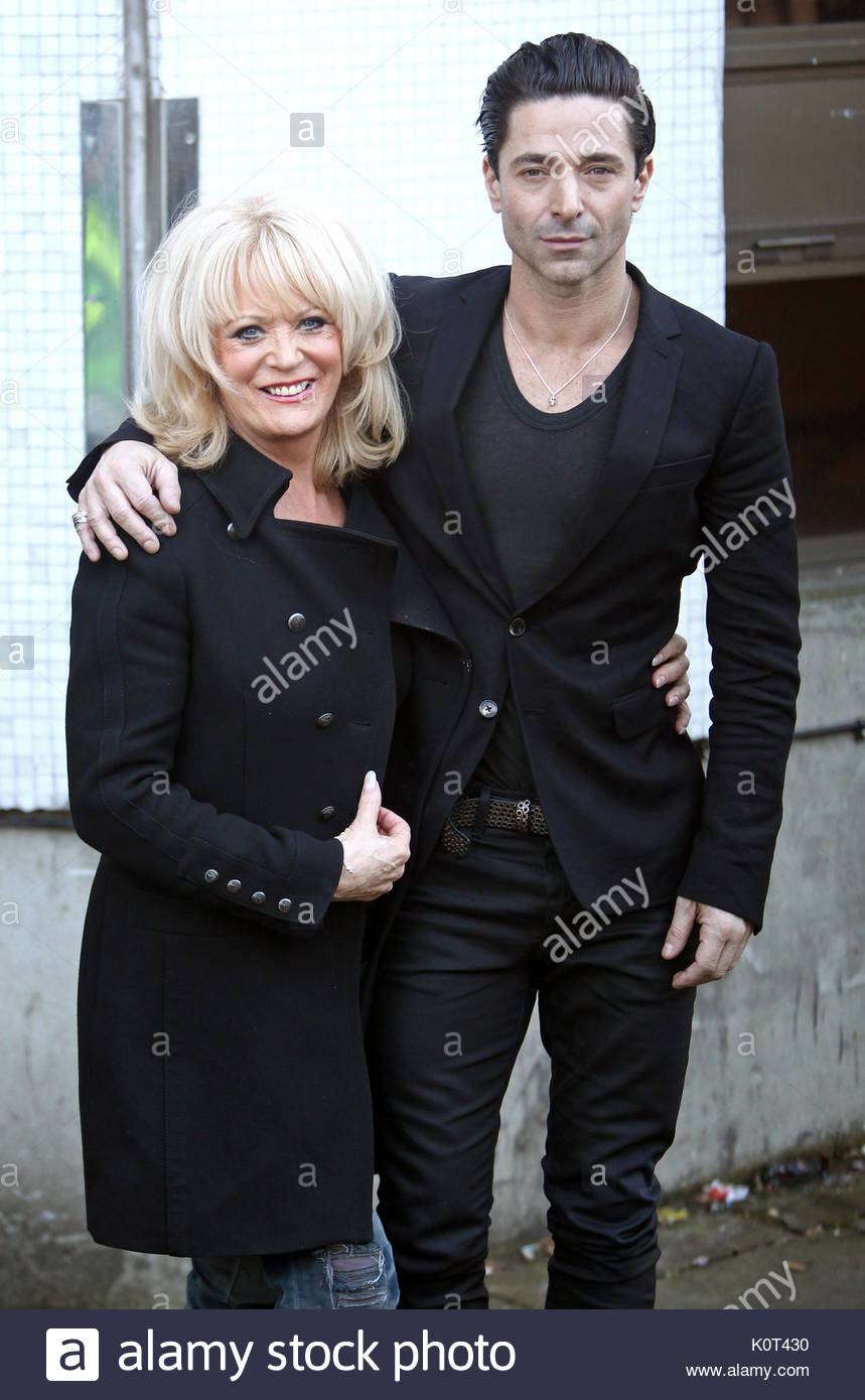 My New Chapter: Sherrie Hewson foto images My New Chapter: Sherrie Hewson