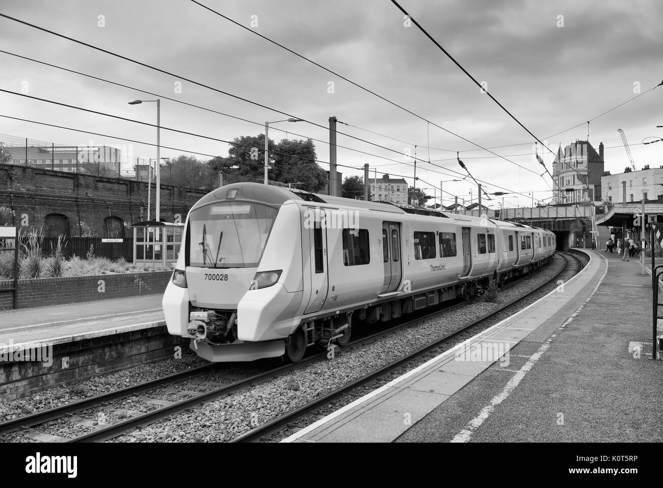 Thameslink train at Kentish Town station in London Stock Photo - Alamy