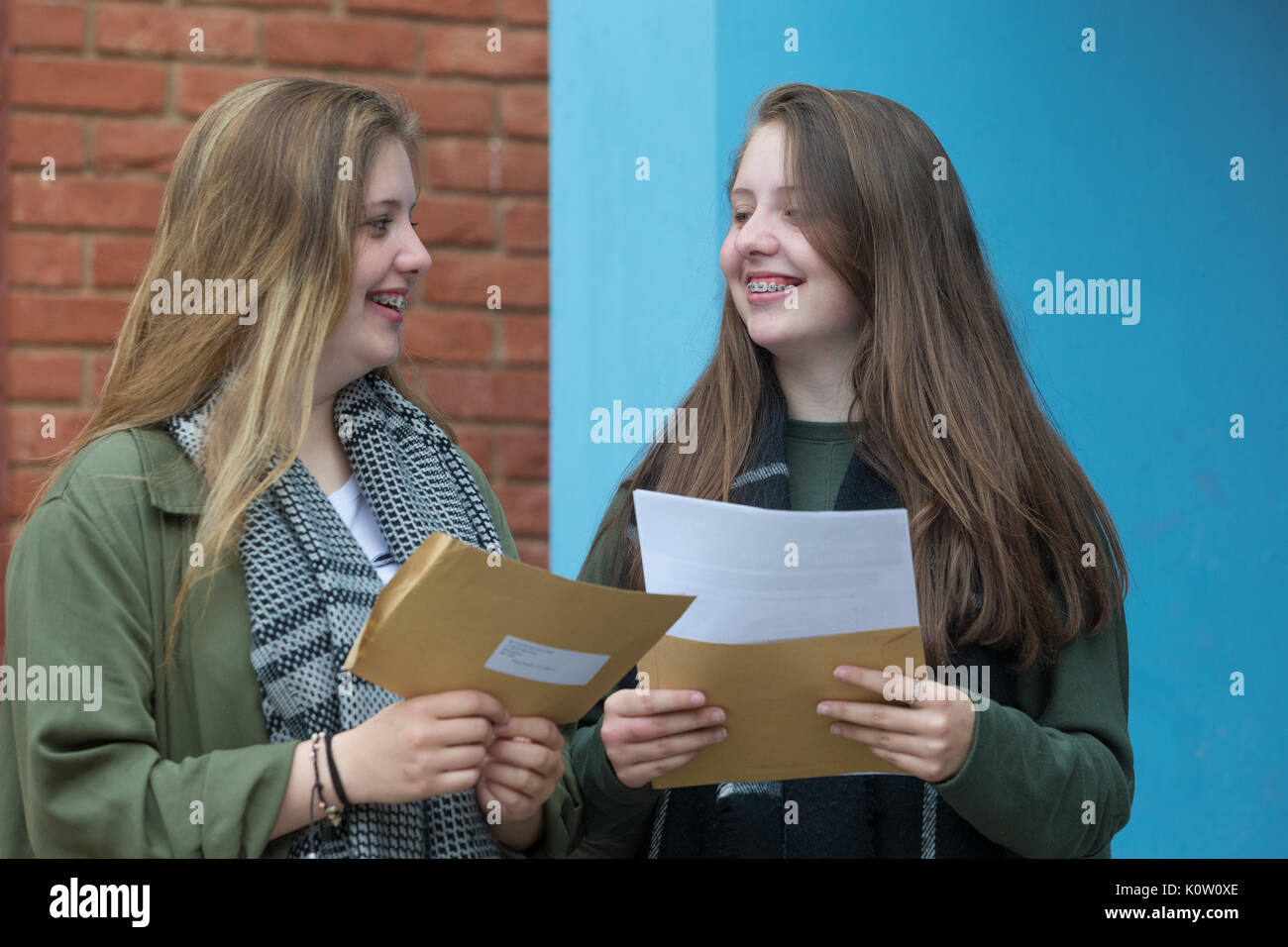 Bromsgrove, Worcs, UK. 24th Aug, 2017. 16-year-old twins Siobhan and Danni Farrell opening their results at North Bromsgrove High School, Bromsgrove, Worcs UK. Credit: Peter Lopeman/Alamy Live News Stock Photo