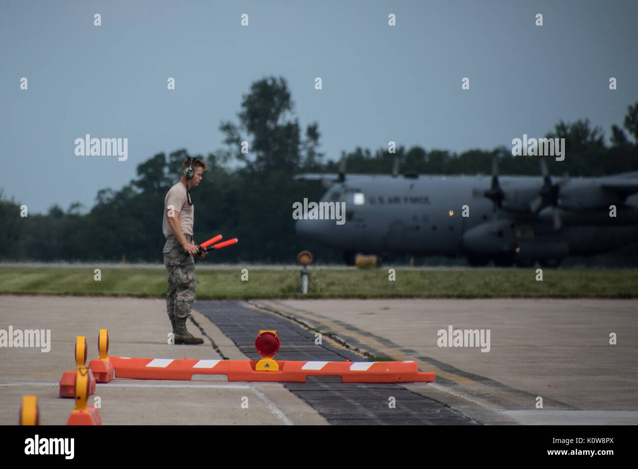 A C-130H Hercules from the 164th Airlift Squadron at the 179th Airlift ...