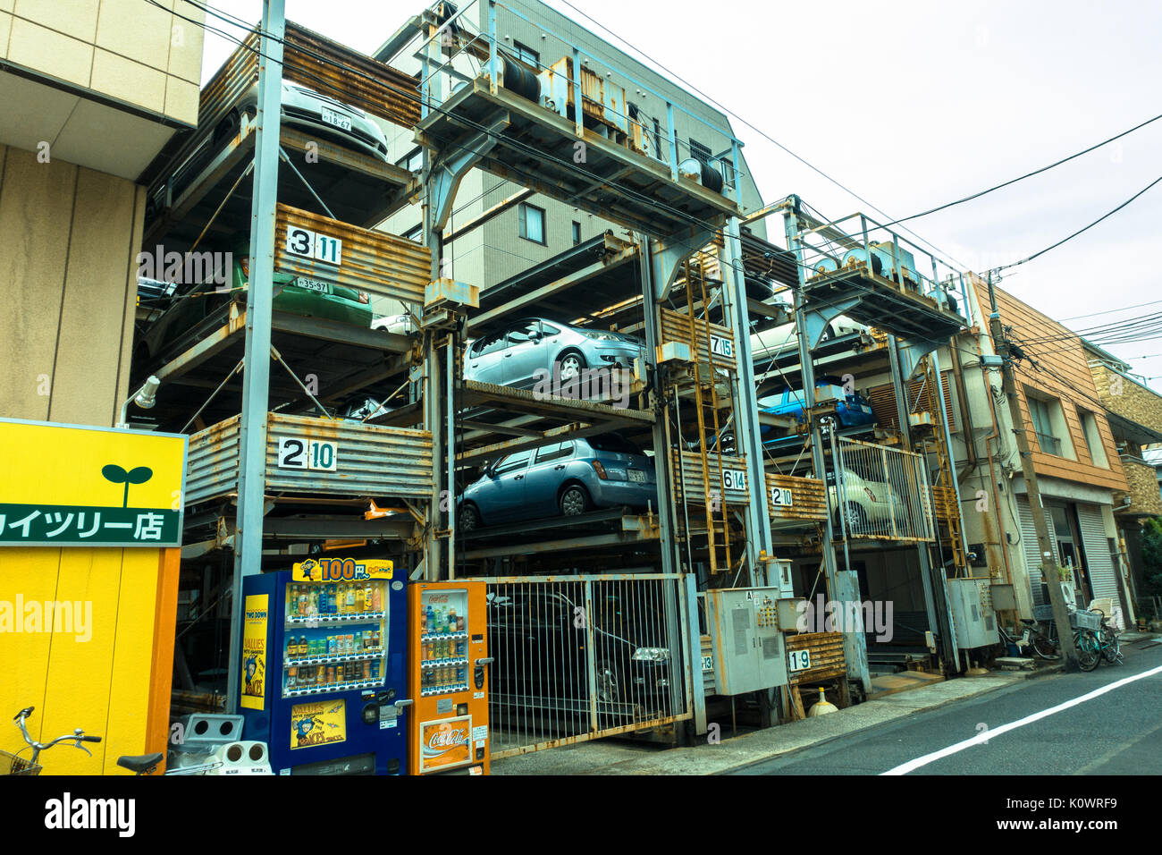 Compact car in tokyo hires stock photography and images Alamy
