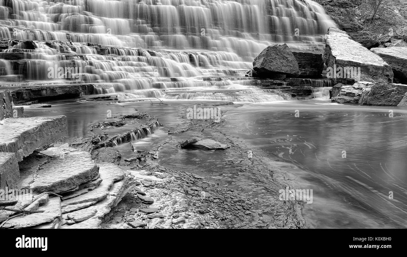 Albion Falls, Hamilton Ontario (8599490000) Stock Photo