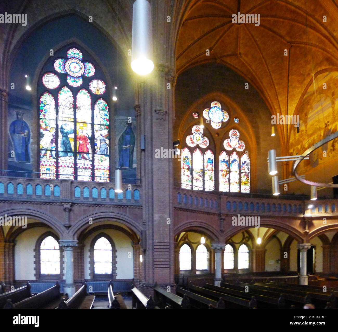 Apostel Paulus Kirche (Berlin) linkes Seitenschiff Stock Photo Alamy