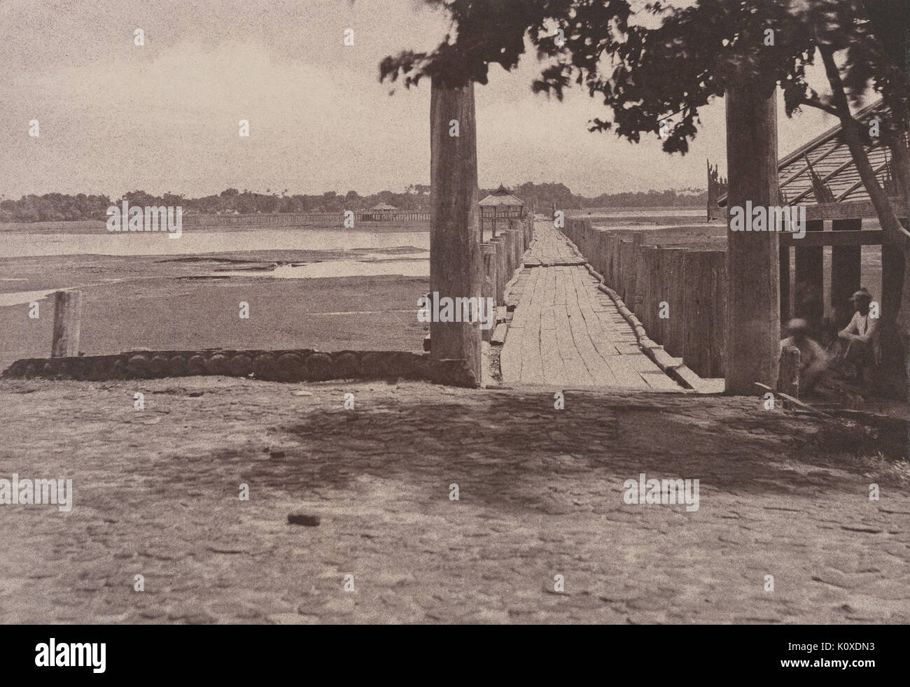 Historic wooden bridge myanmar hi-res stock photography and images - Alamy