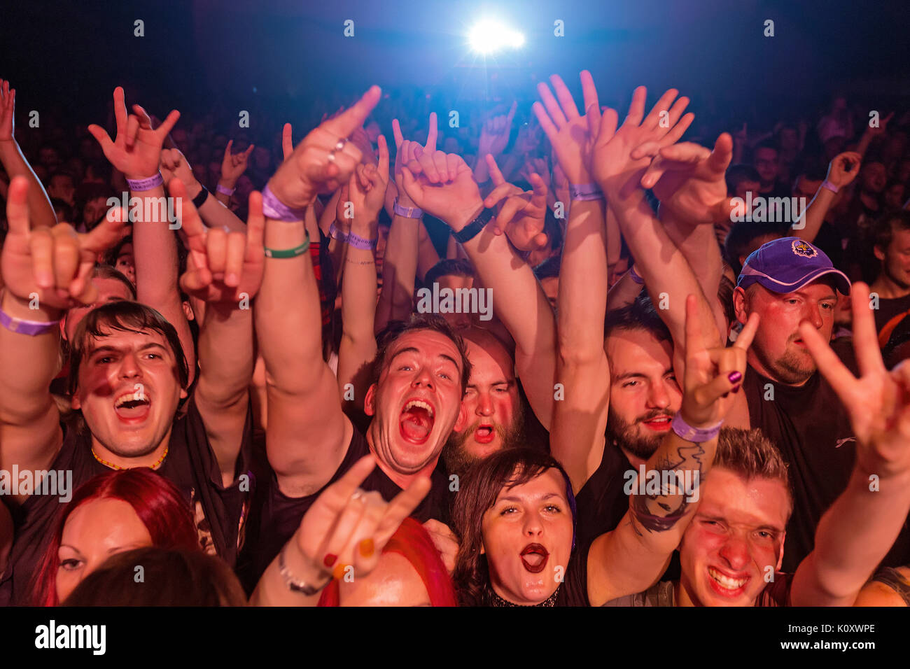 Fans of usa hi-res stock photography and images - Alamy