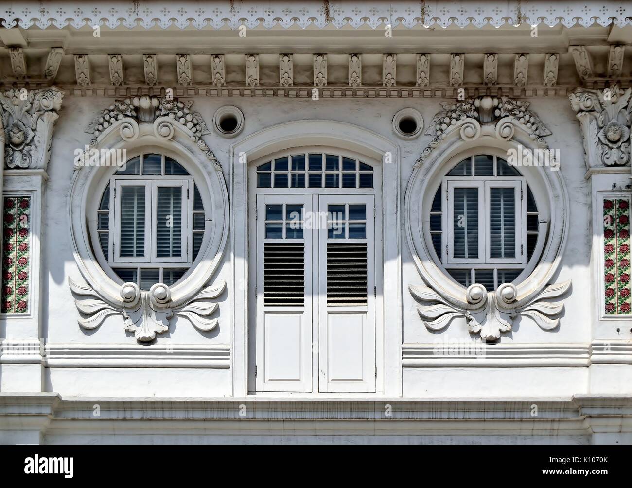 Round windows house exterior hi-res stock photography and images - Alamy