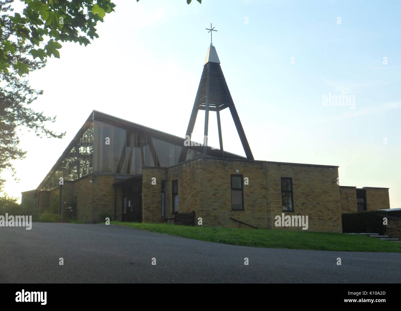 All Saints Church, Vicarage Gate, Onslow Village, Guildford (May 2014