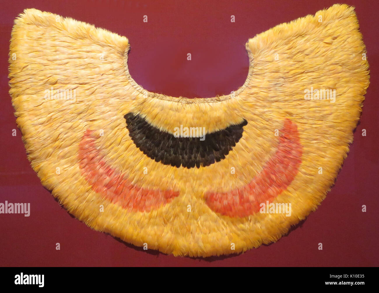 Ahu ula (feather cape), 19th century, Hawaii State Art Museum Stock