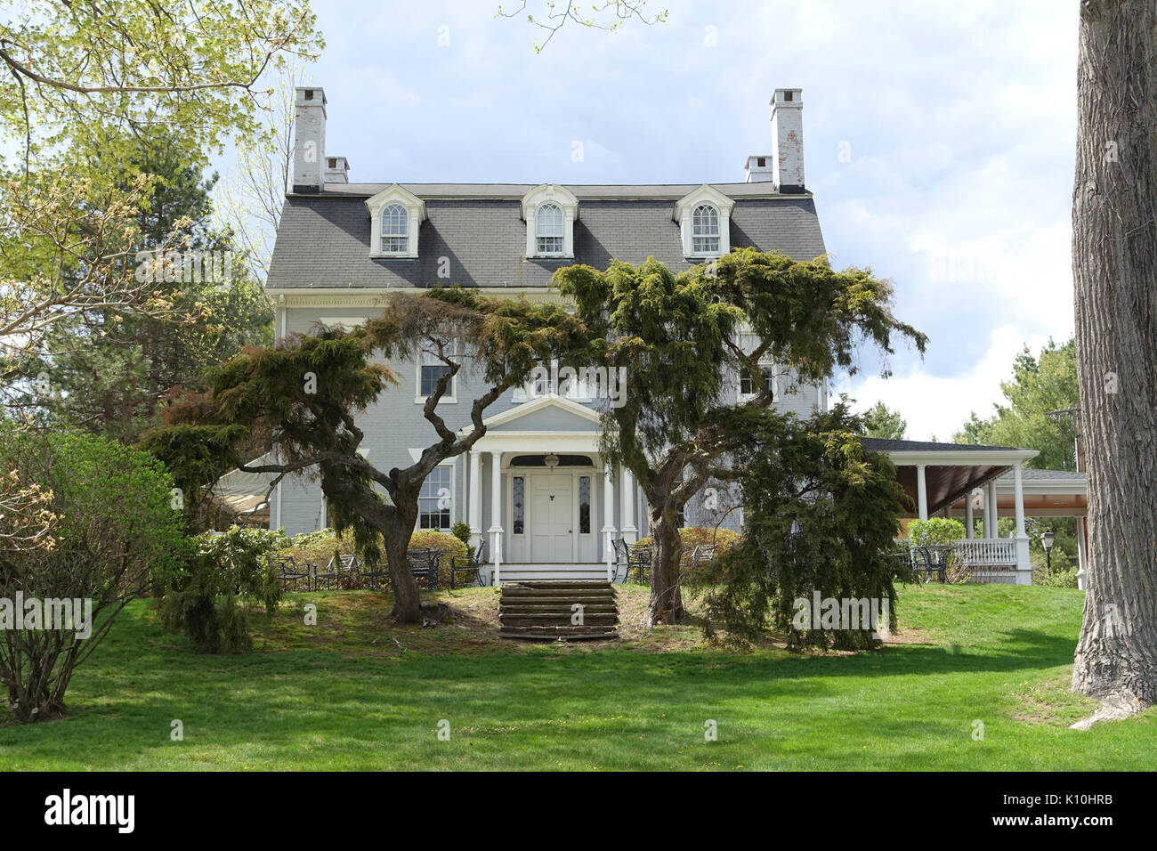 Simsbury 1820 house hires stock photography and images Alamy