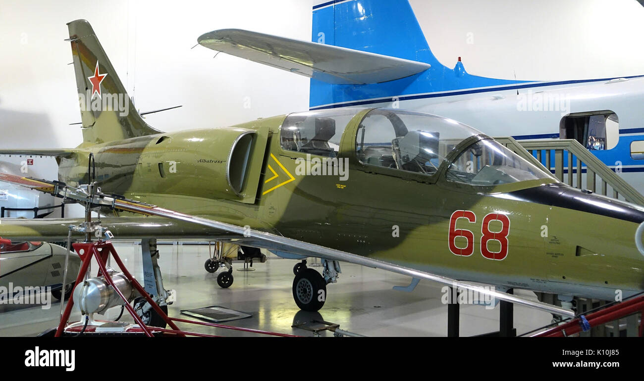 L 39c albatros hi-res stock photography and images - Alamy