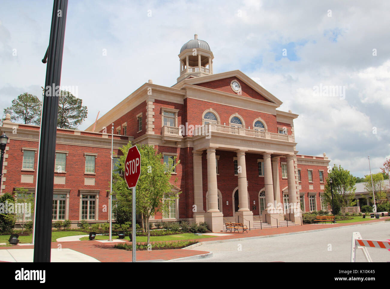 Alpharetta, City Hall Stock Photo Alamy