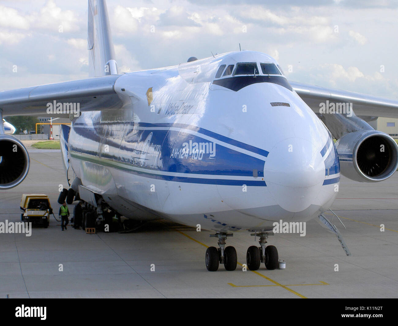 Gemini Jets 1:400 Volga Dnepr An-124 Model Review - YouTube