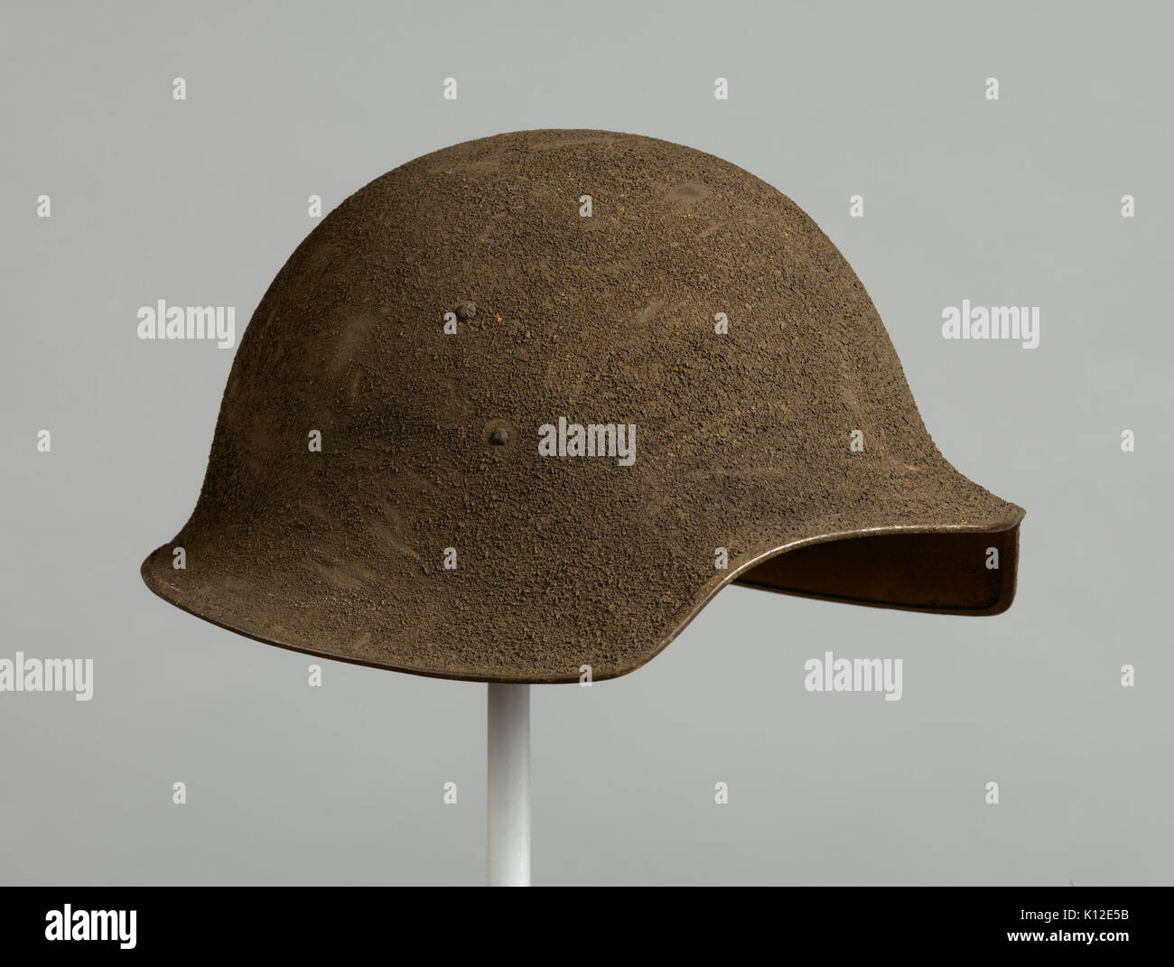 Vintage military helmet hi-res stock photography and images - Alamy
