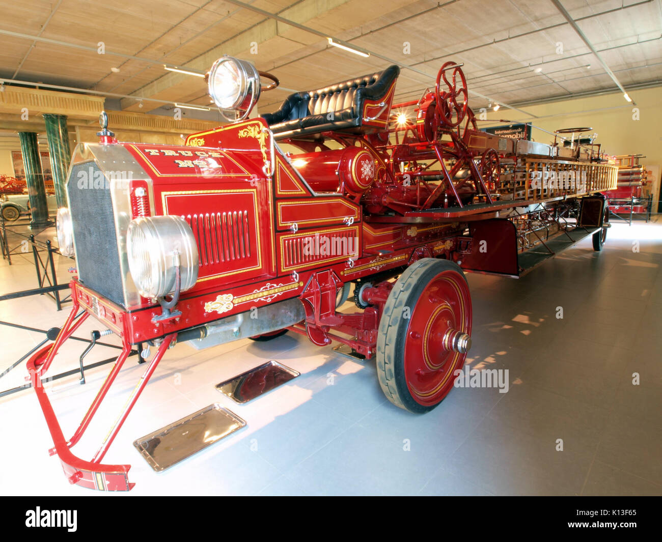American lafrance hi-res stock photography and images - Page 2 - Alamy