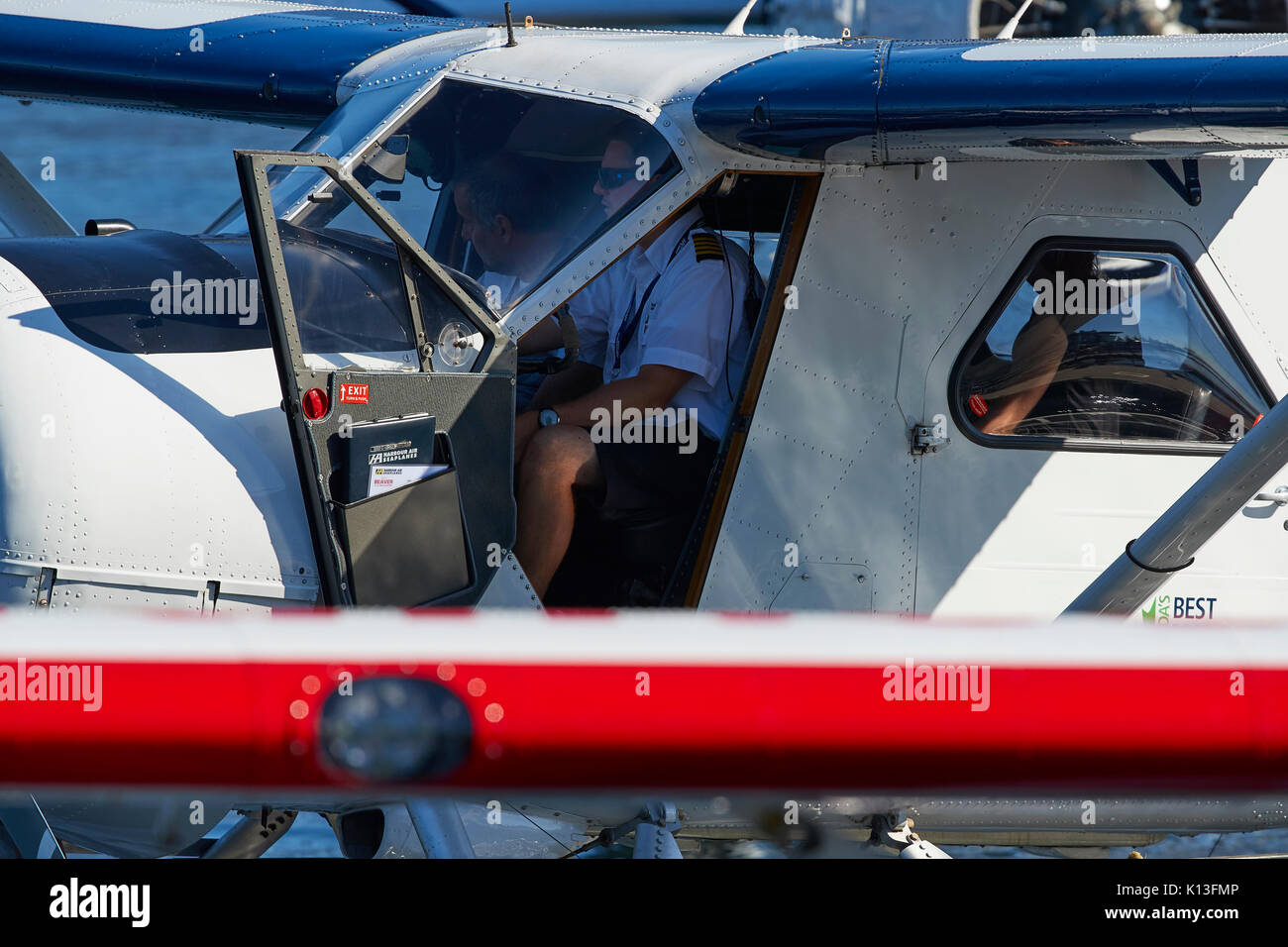 Vintage de Havilland Beaver Floatplane About To Depart The Vancouver Harbour Flight Centre. Stock Photo