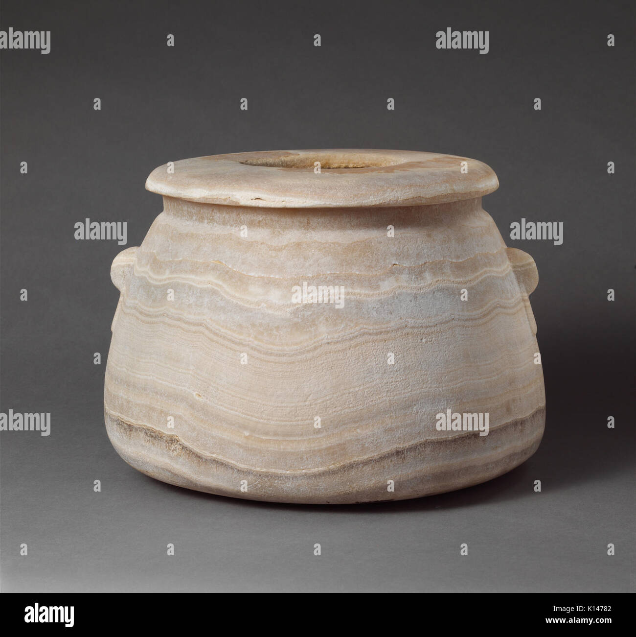 Alabaster jar hires stock photography and images Alamy