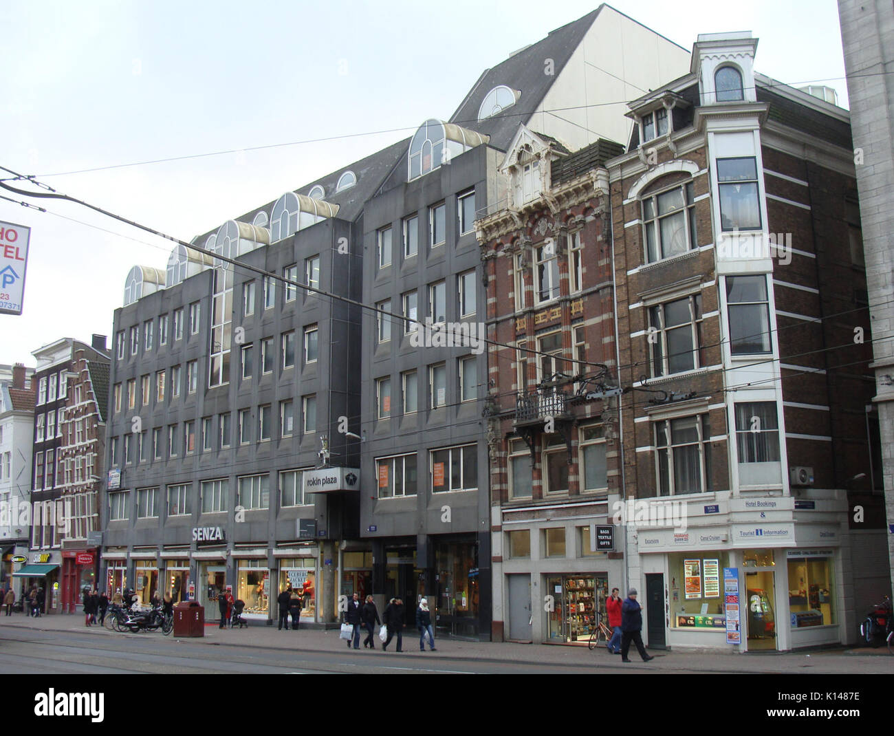 Busy rokin hi-res stock photography and images - Alamy