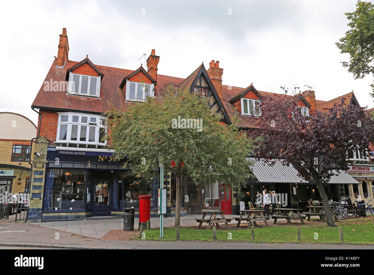 No.39 Bar and Côte Brasserie, The Quadrant, Church Street, Weybridge, Surrey, England, Great Britain, United Kingdom, UK, Europe Stock Photo